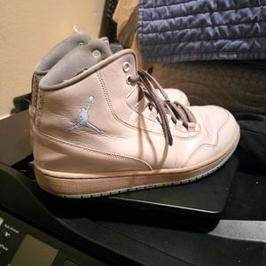 Jordans size 10(goats)